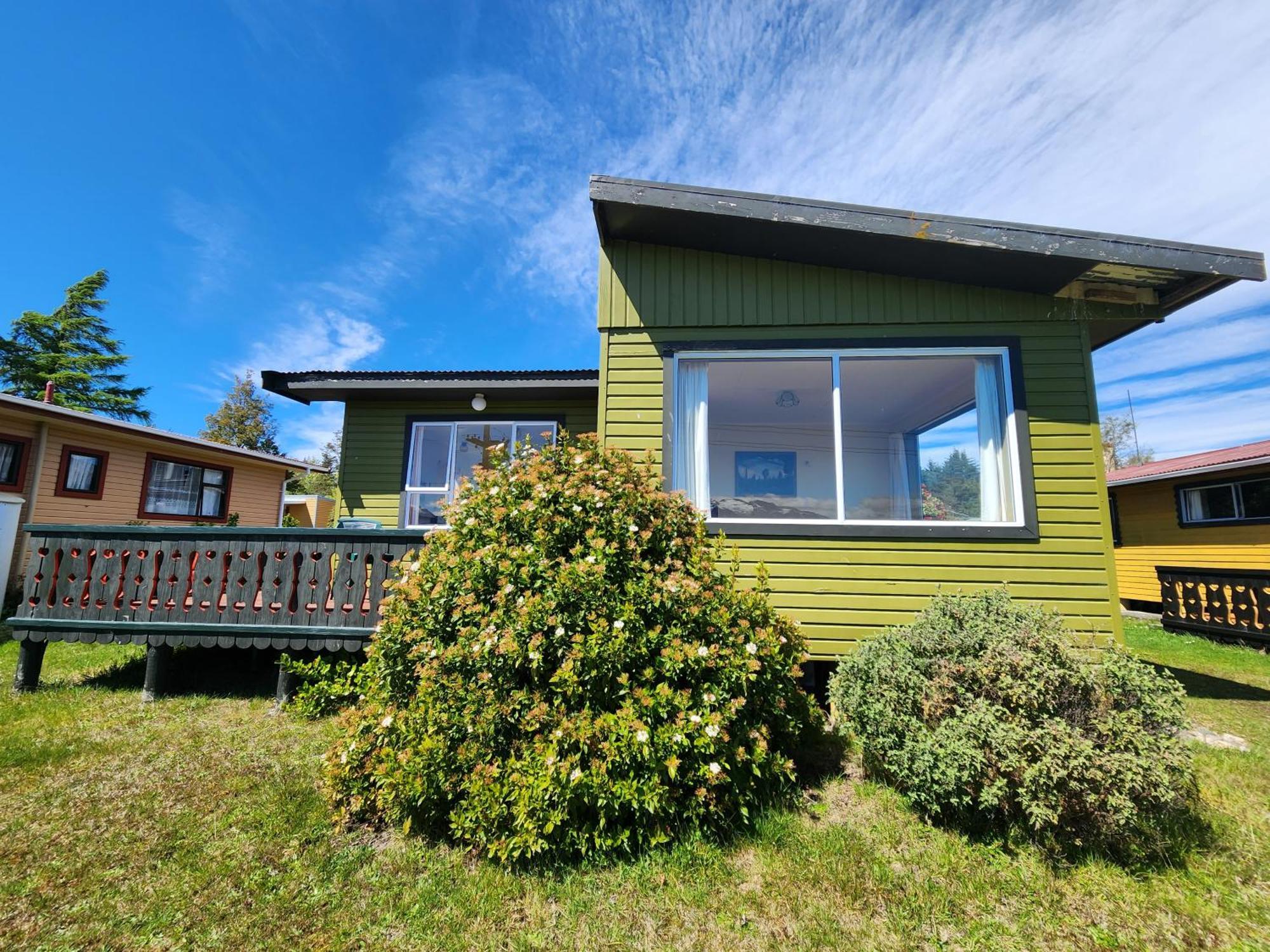 Manapouri Holiday Park Ngoại thất bức ảnh